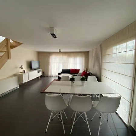 Apartment Vakantiehuis De Panne De Panne